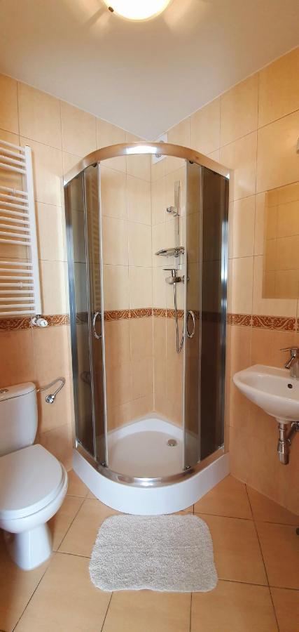 Osrodek Wypoczynkowy Wratislavia Hotel Radzyn Ngoại thất bức ảnh